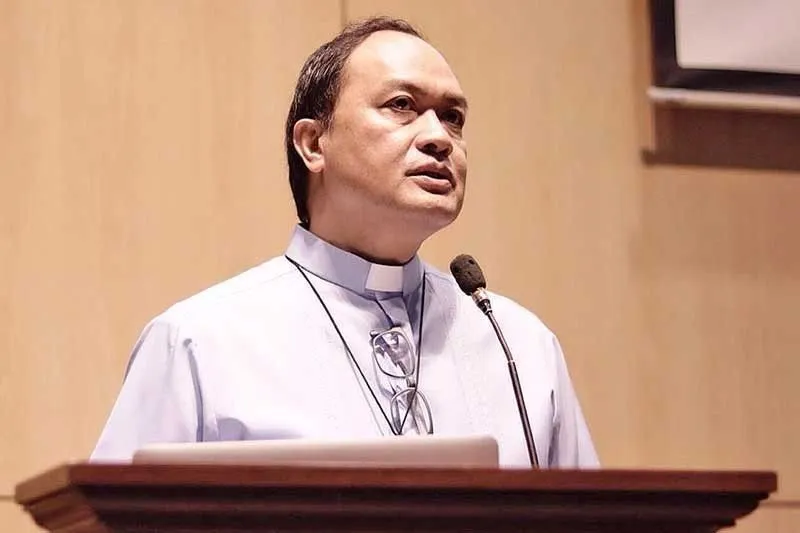 CBCP head, tinuligsa ang e-sabong CBCP head, tinuligsa ang e-sabong